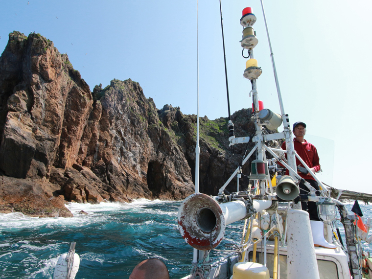 遊覧船ジオツアーの様子