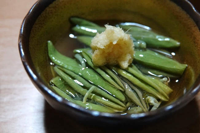 夏が旬の秋田名物のジュンサイ