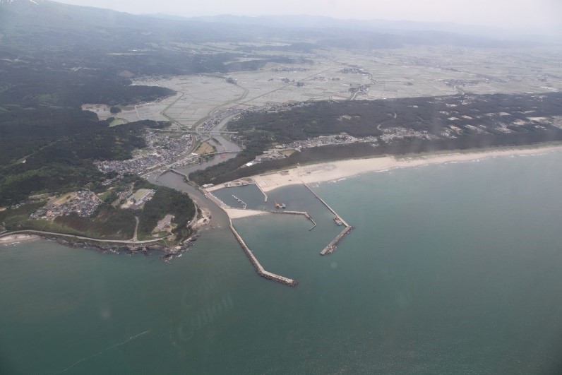 山形県港湾・漁港の航空写真